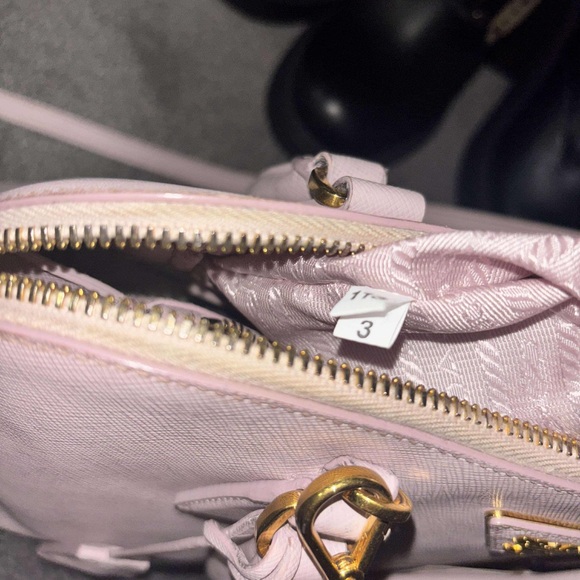 🎀Prada Small Promenade Crossbody purse🎀 - Picture 11 of 14